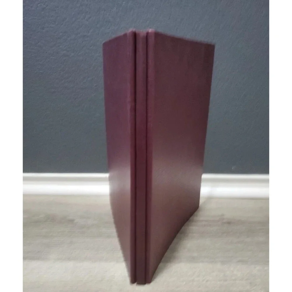 Unmarked Unused Maroon Photo Album Holds 4x6 Photos 34 Pages Easily Expandable